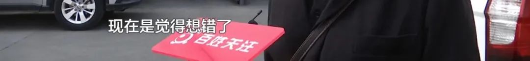 DƬ